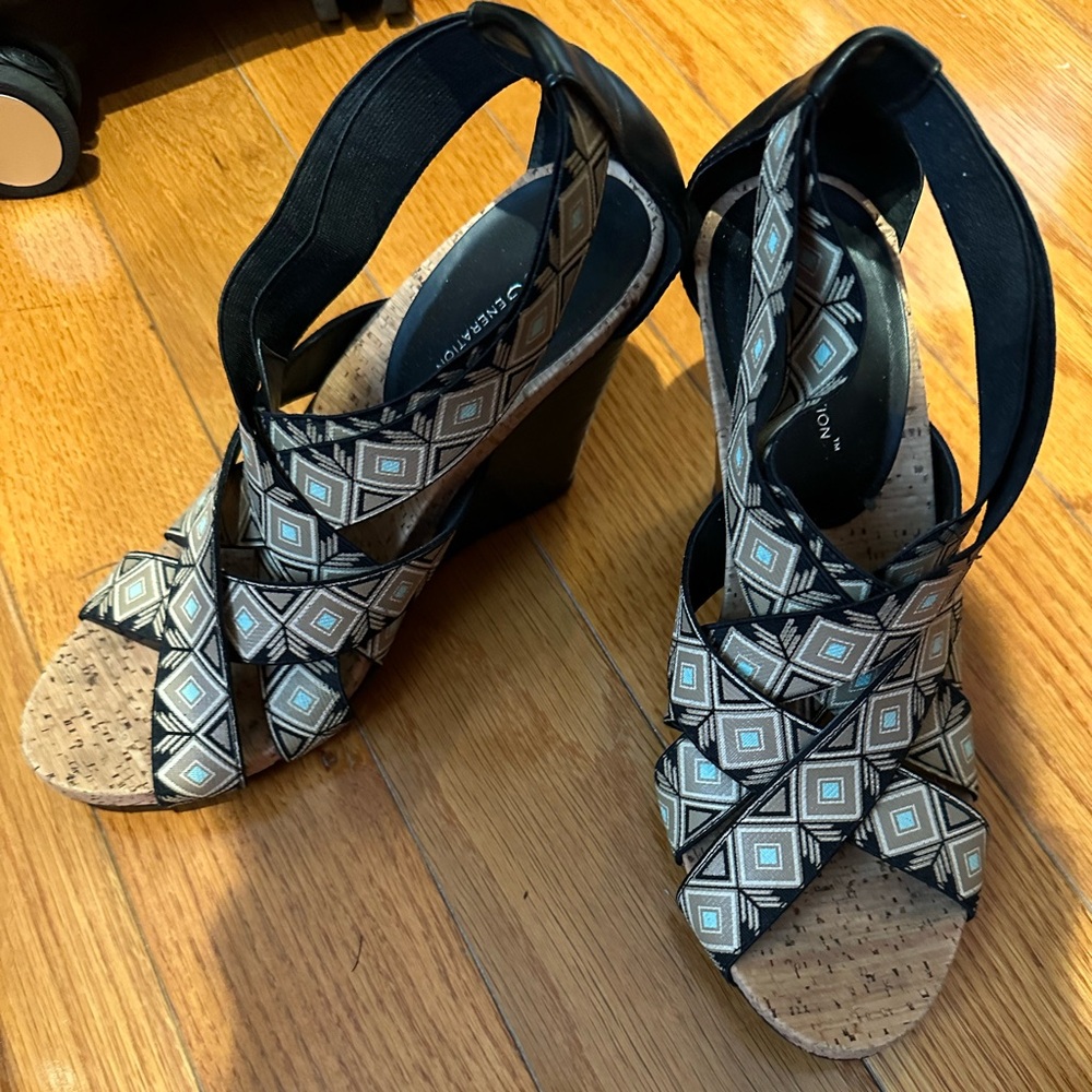 BCBG Wedges